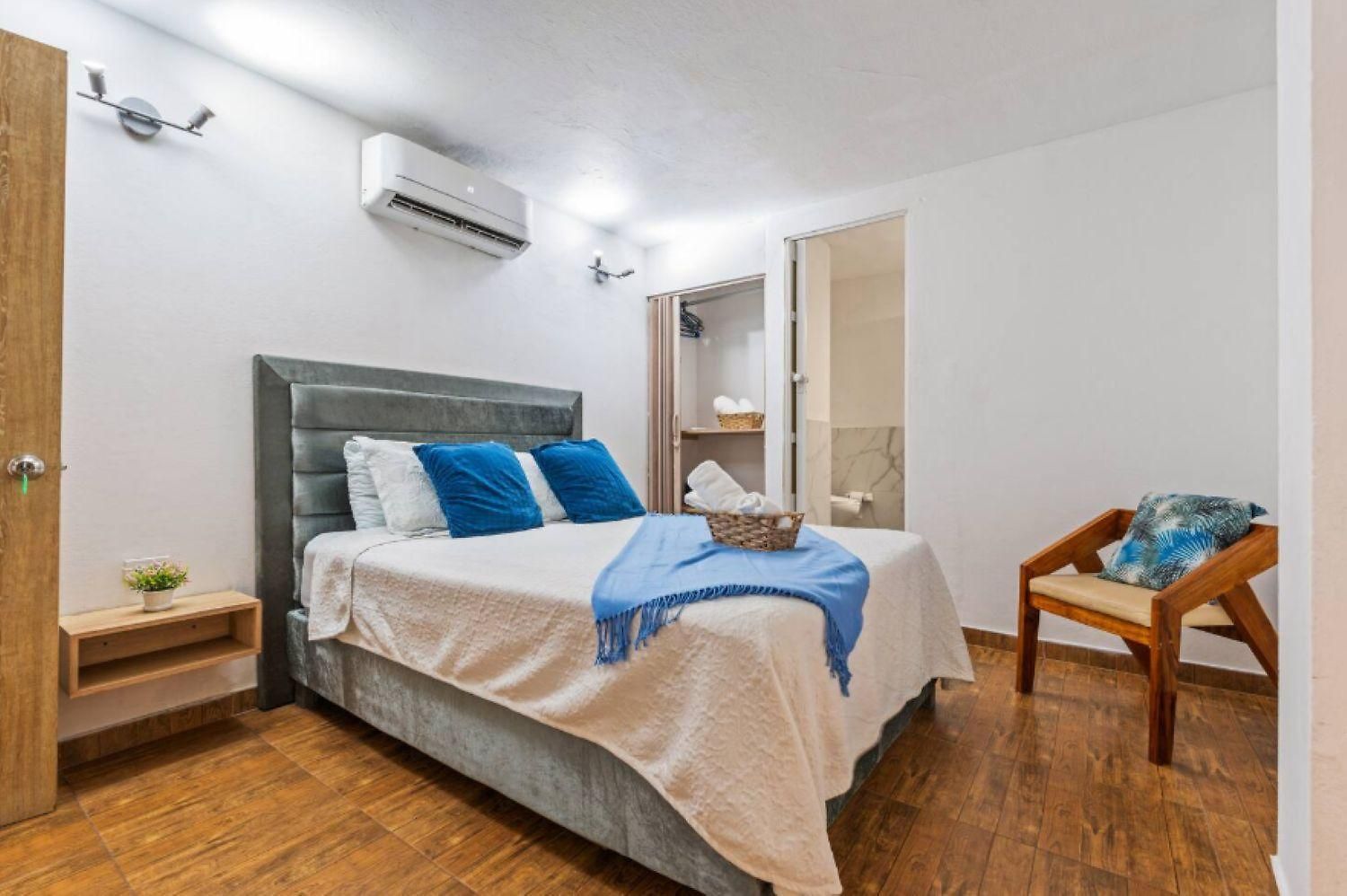 Casa Payis 4*